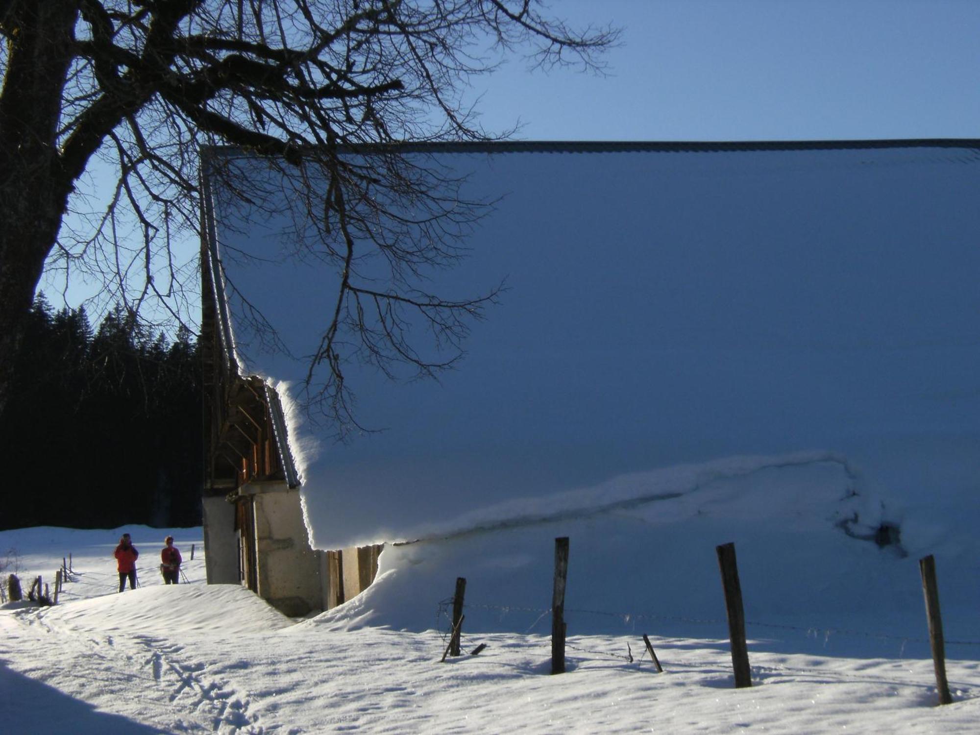 Appartement De Vacances Niederer La Côte-aux-Fées Zewnętrze zdjęcie